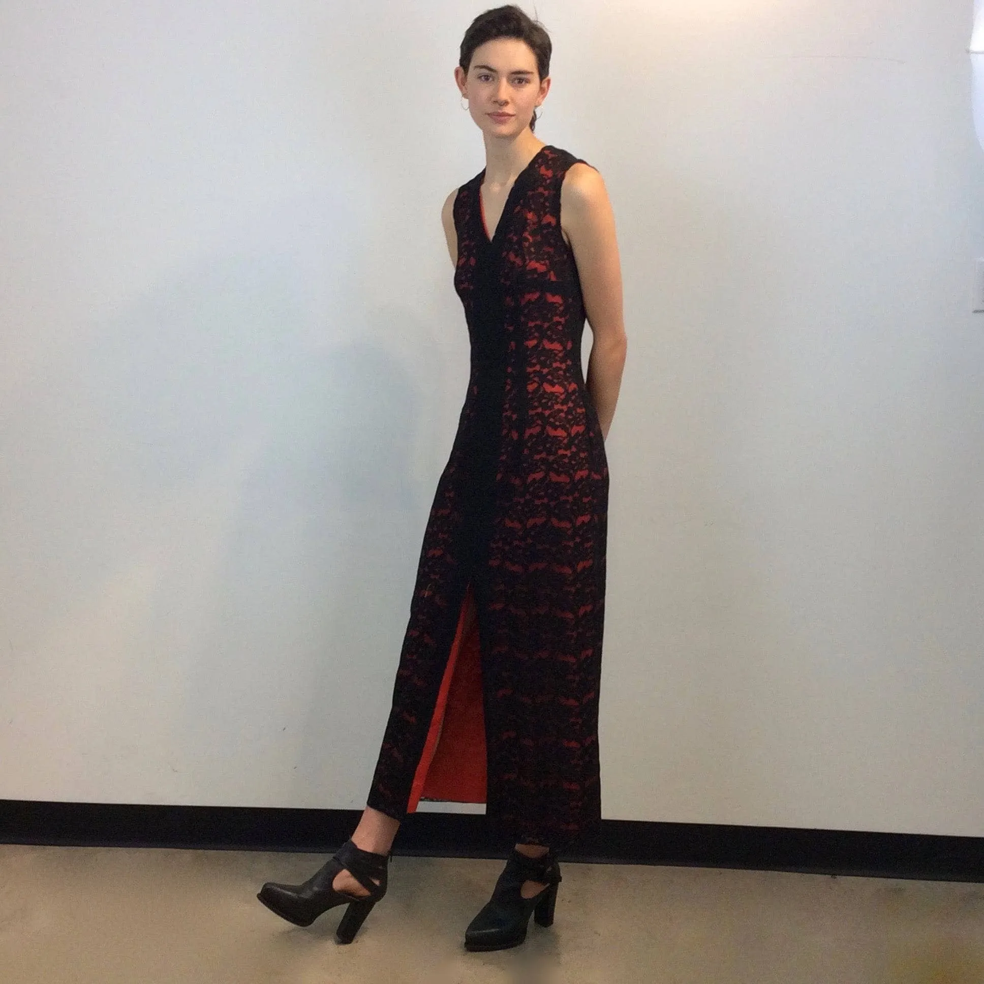 1990s Front Slit Maxi Sheath Lace Dress Small