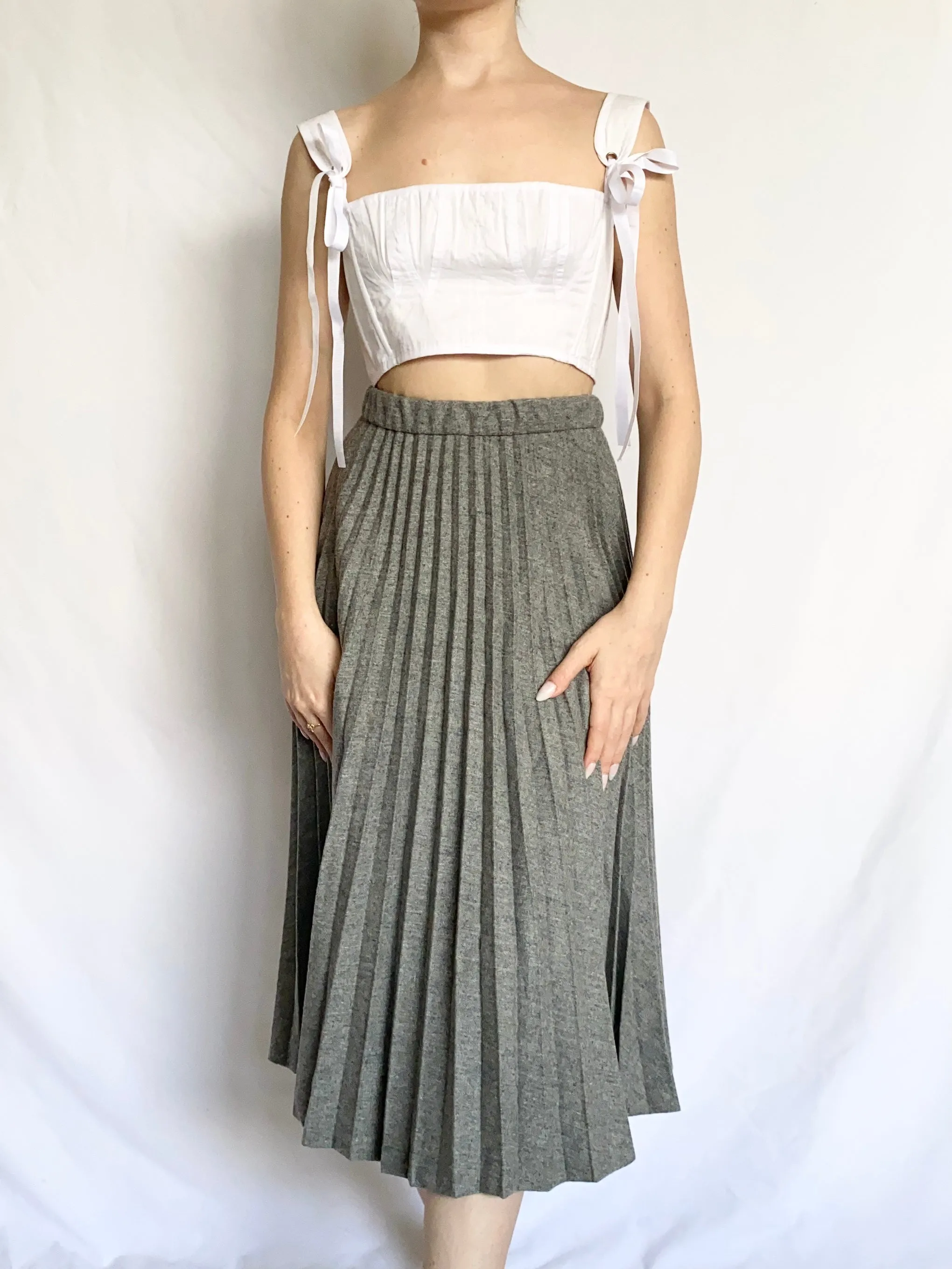 Ash Grey 1960s Pleated Skirt (XXS-XS)