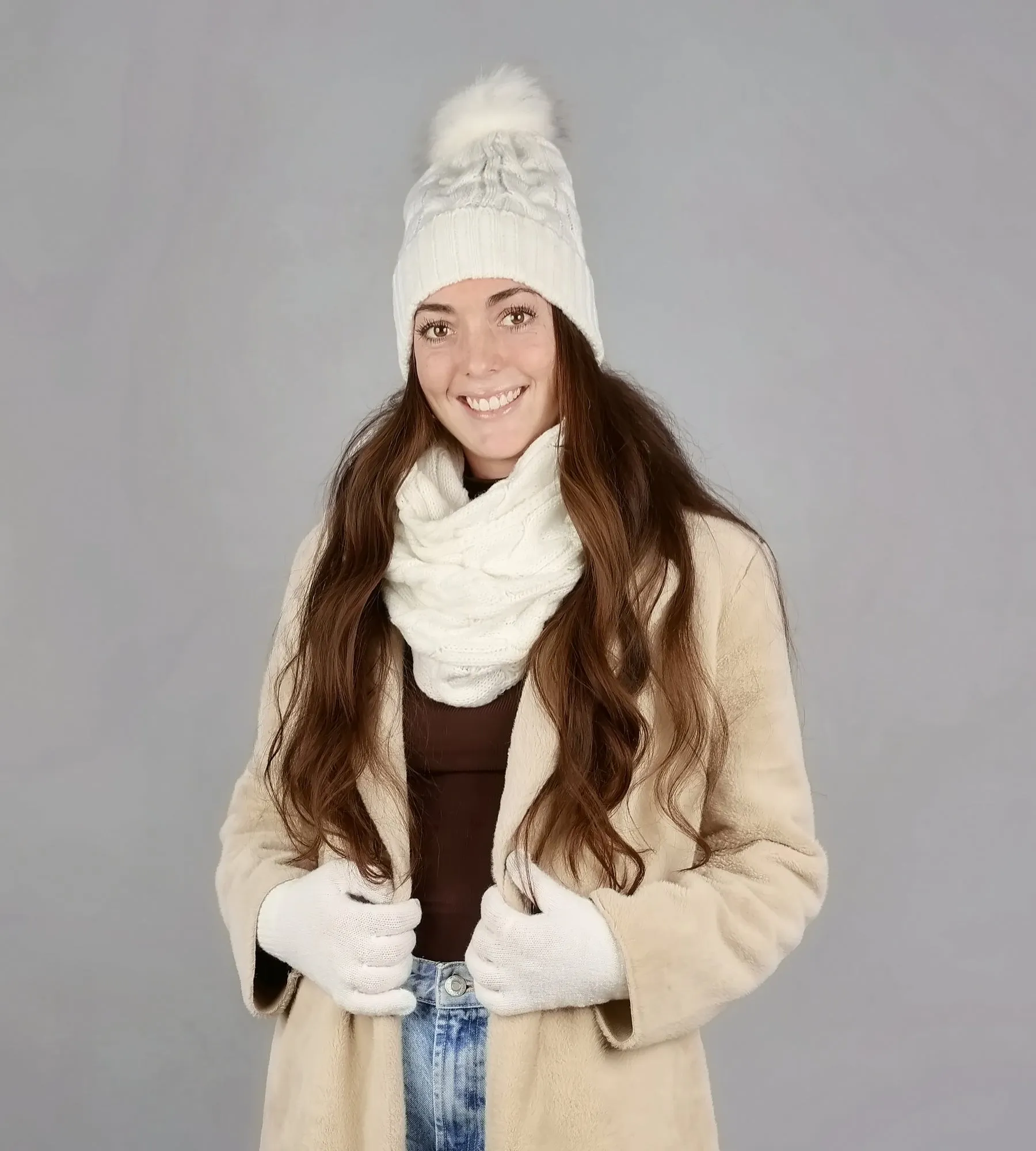 CABLE KNIT BEANIEFUR POM, GLOVE & ETERNITY SCARF SET