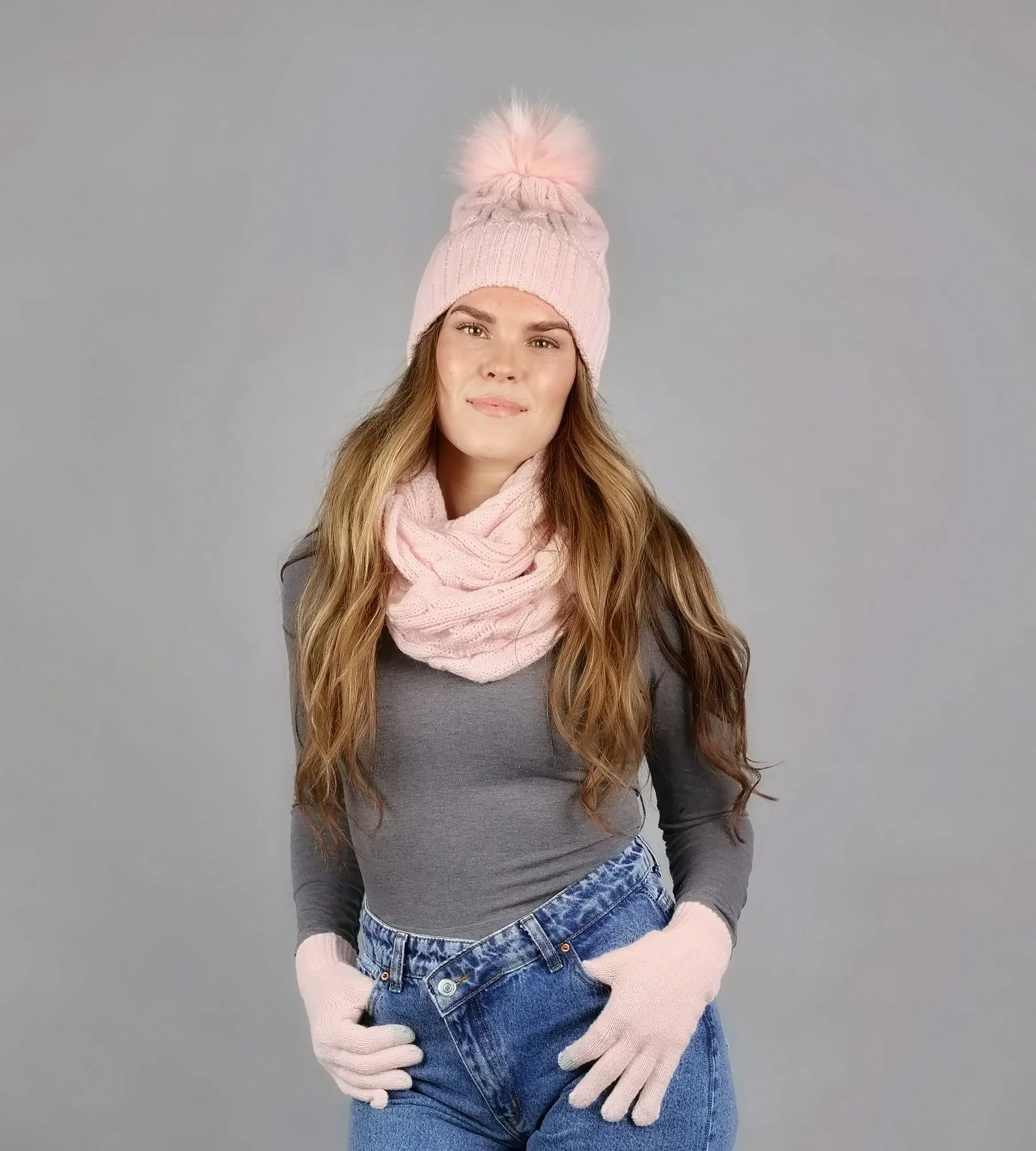 CABLE KNIT BEANIEFUR POM, GLOVE & ETERNITY SCARF SET