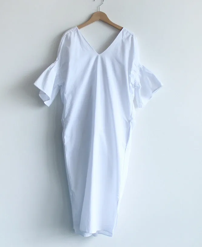 Chic Backless V-neck Dress - White