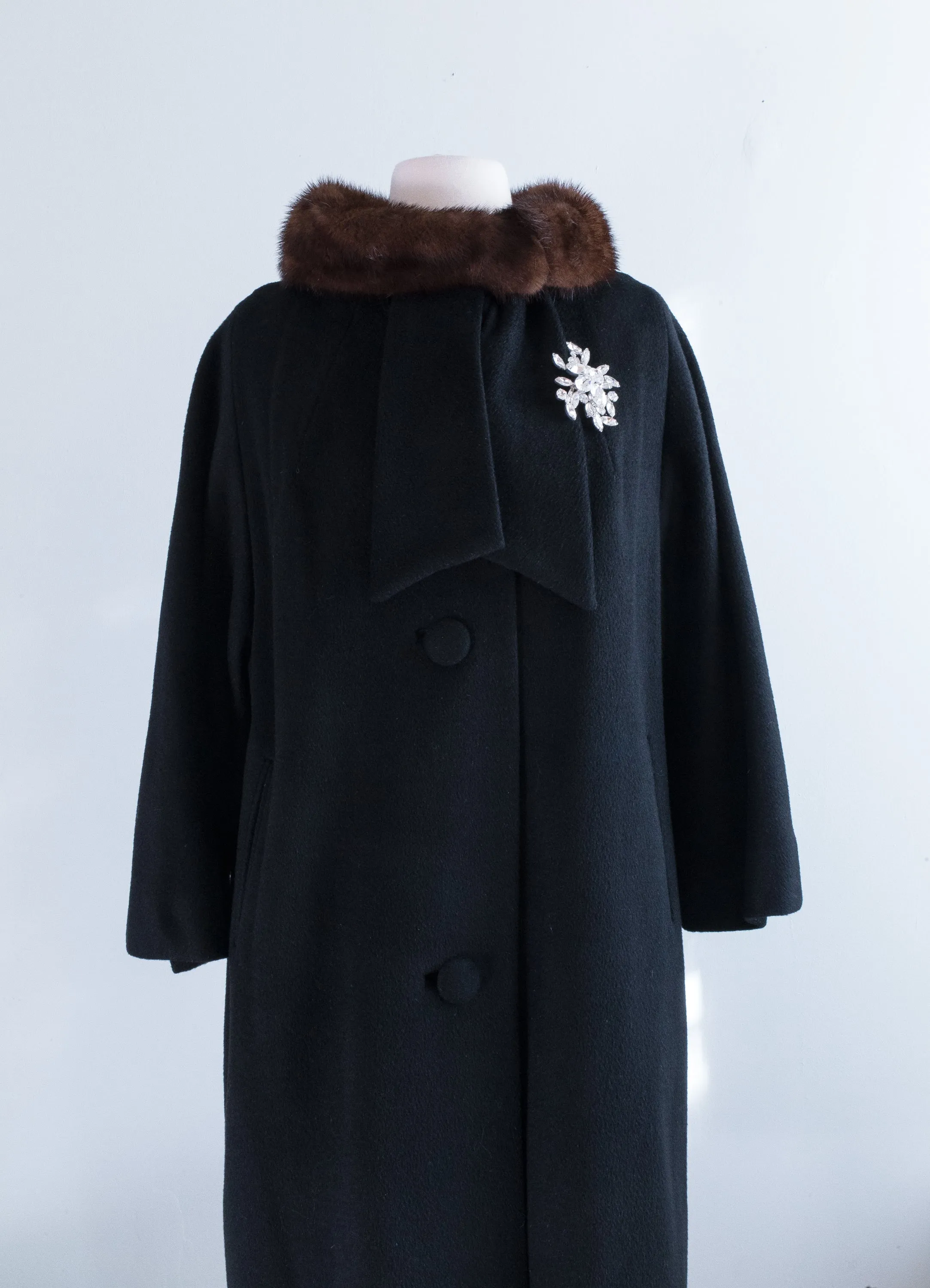 Classic 1950's Lilli Ann Black Wool Coat With Mink Collar / ML