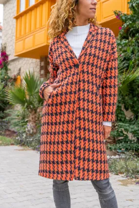 GNS Women's Oversized Buttoned Coat with Orange Lining and Houndstooth Patterned Pockets Bst3299 - Cassino