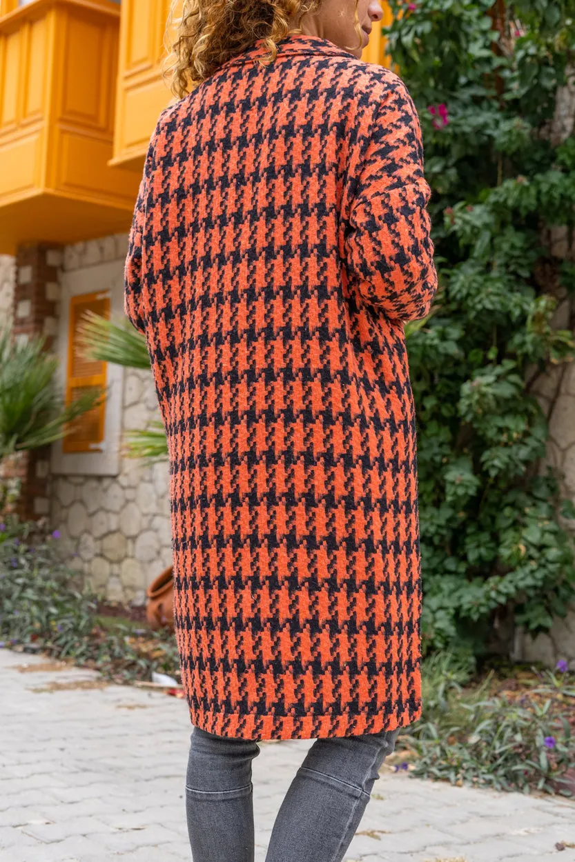 GNS Women's Oversized Buttoned Coat with Orange Lining and Houndstooth Patterned Pockets Bst3299 - Cassino