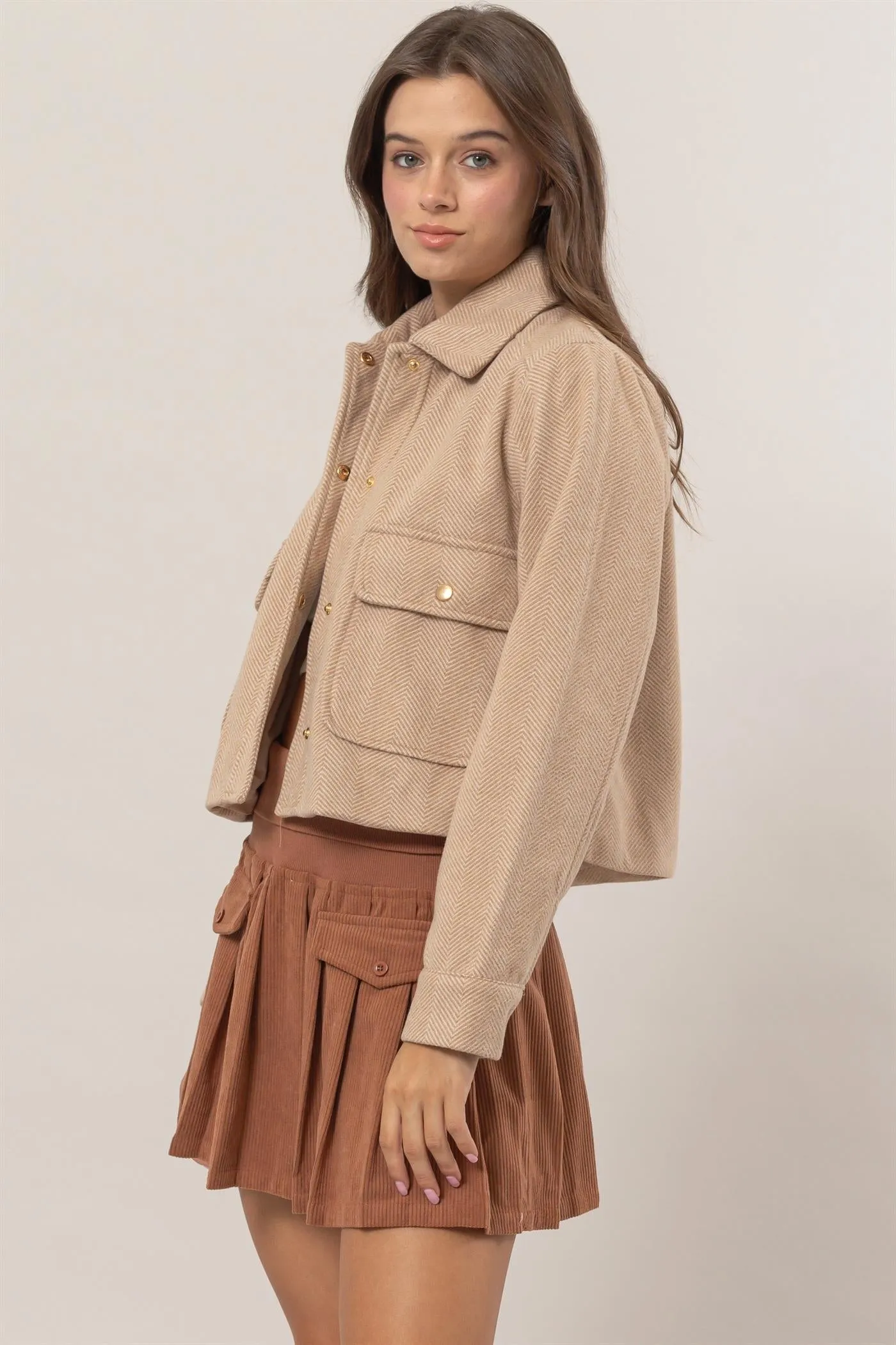 HF24F517-Herringbone Crop Button Down Jacket