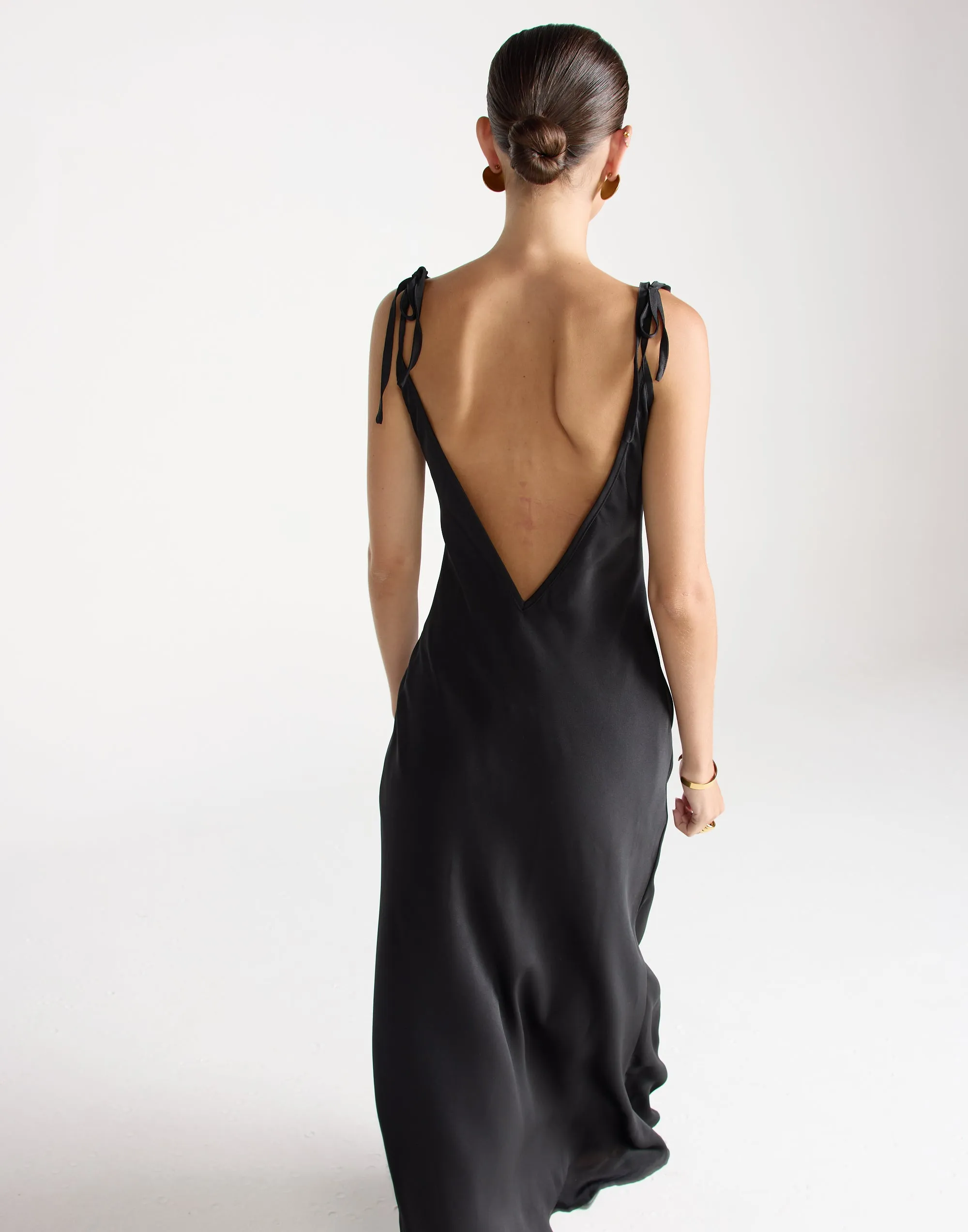 Jorjia Maxi Dress (Black)