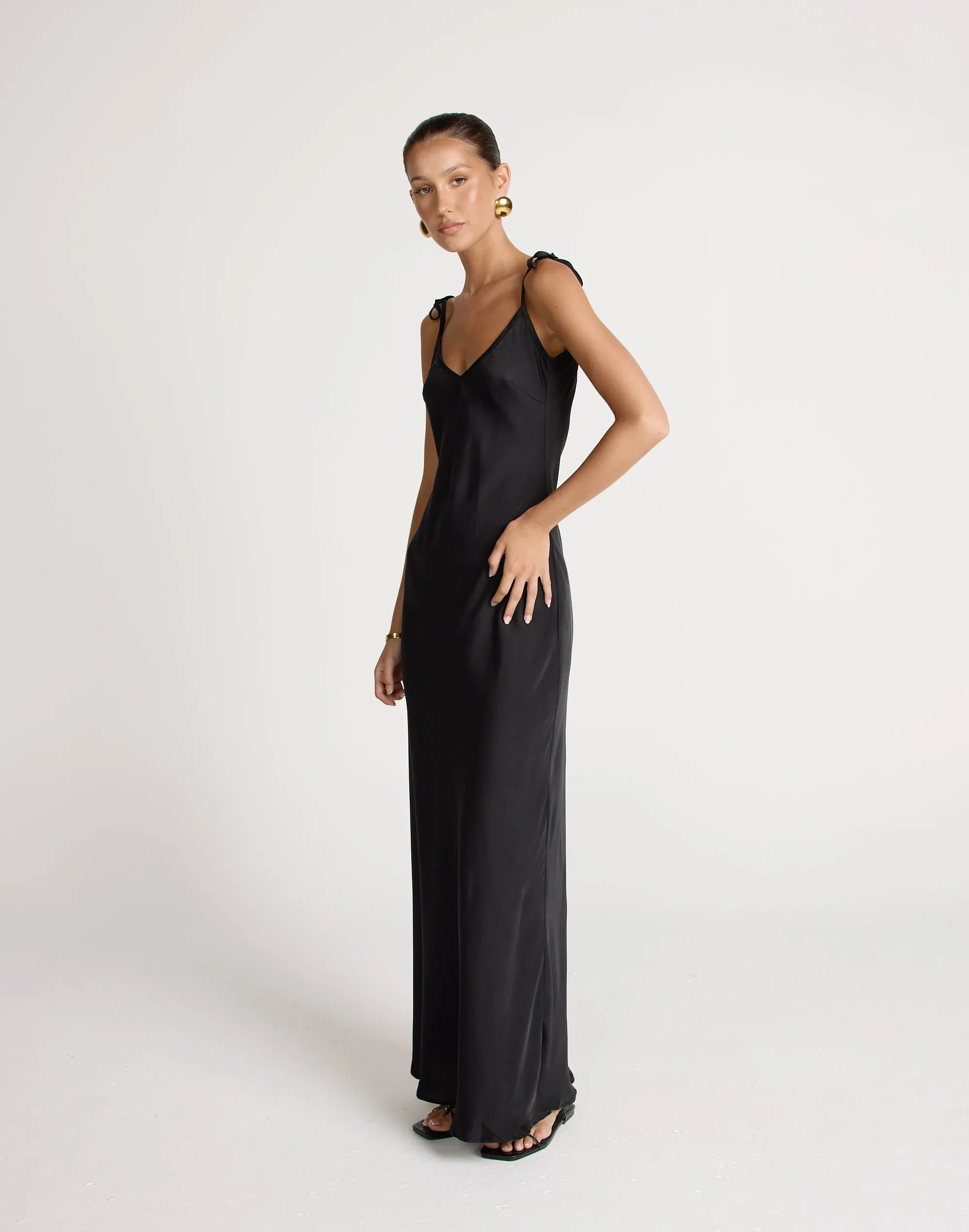 Jorjia Maxi Dress (Black)