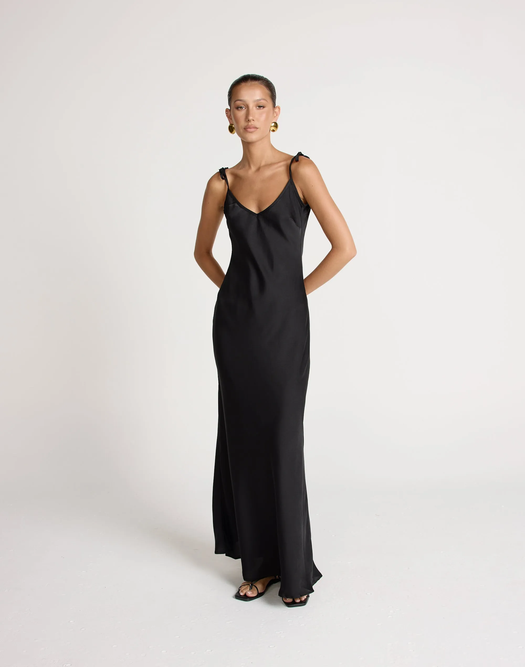 Jorjia Maxi Dress (Black)
