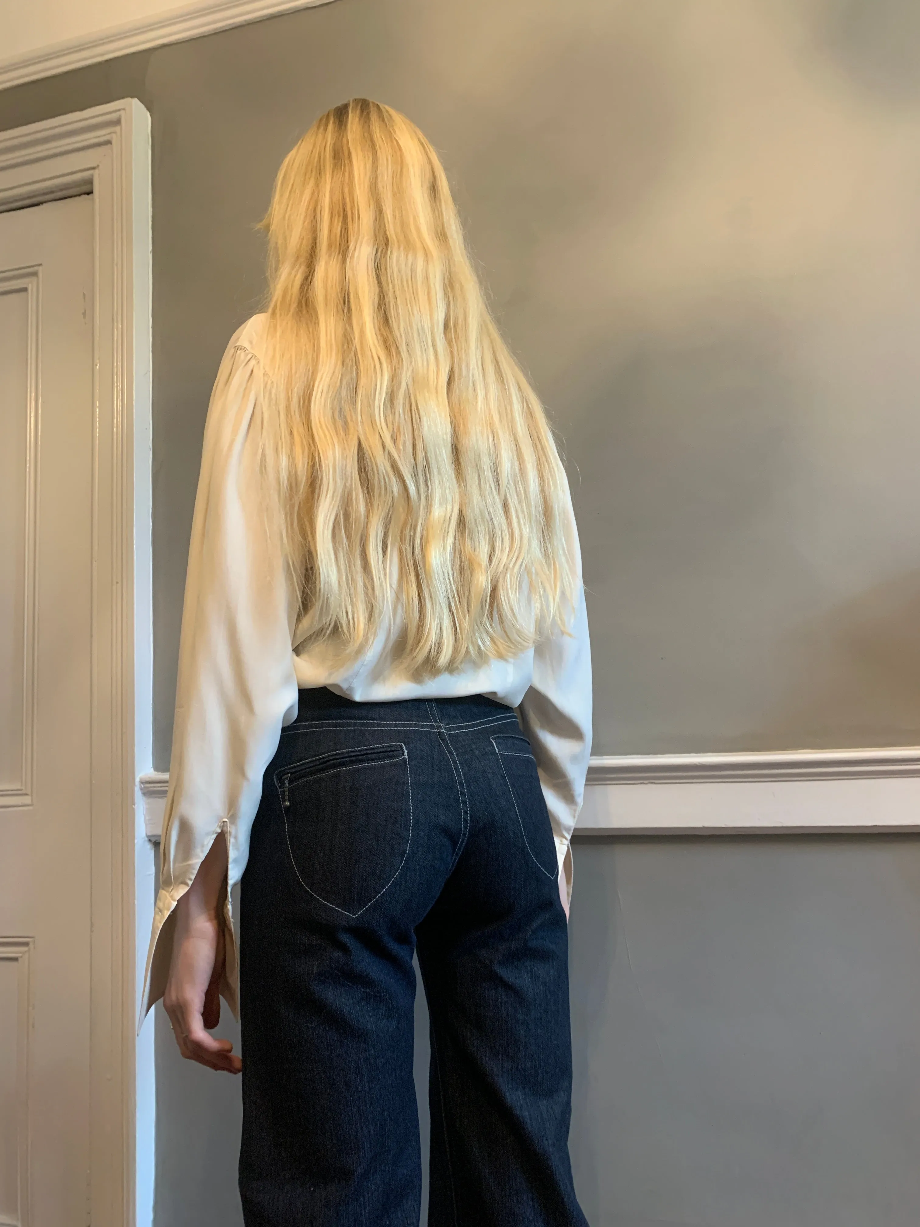 Pre-loved 18th Amendment flared jeans W26