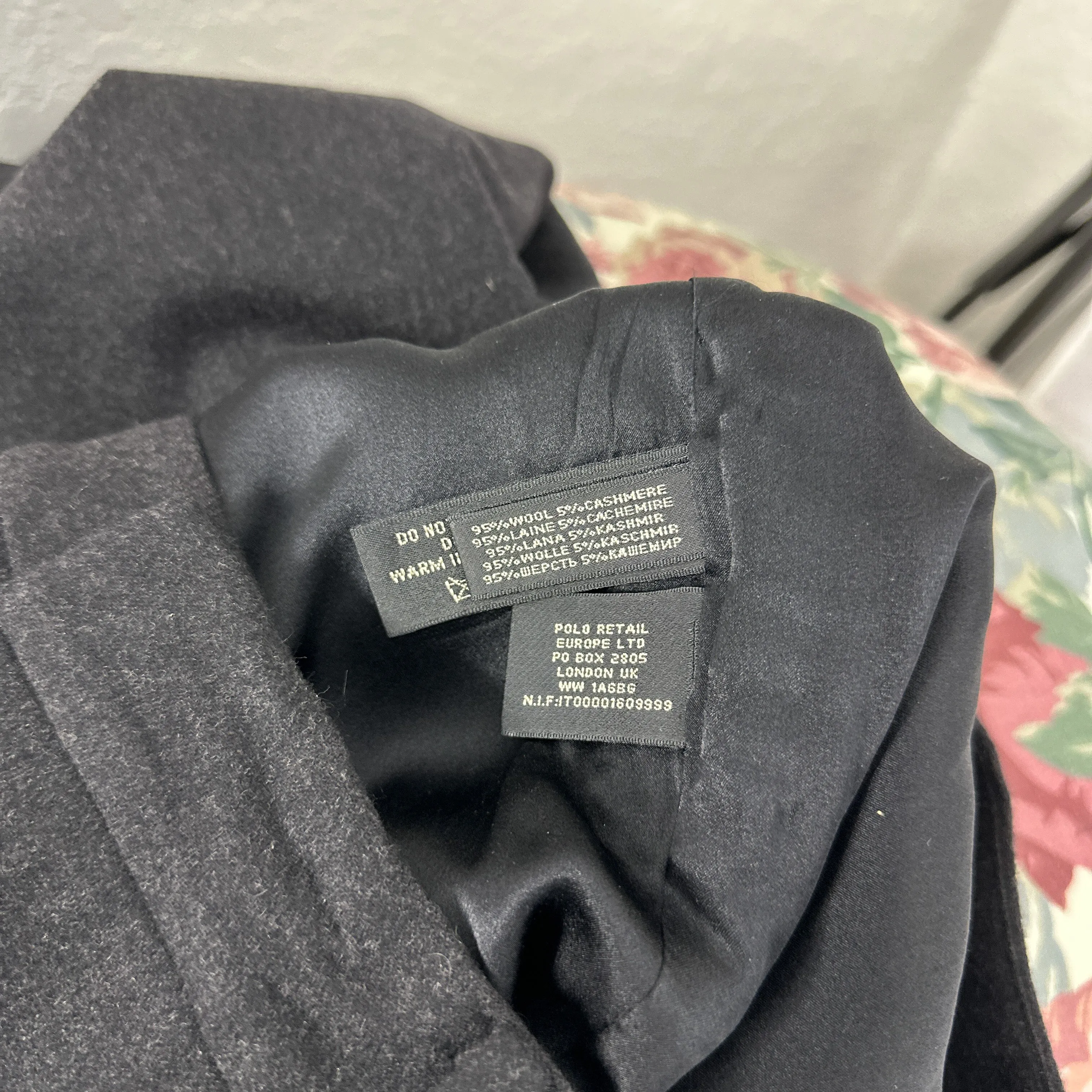 Ralph Lauren | Black Wool/Cashmere Blend Dress Pants | 10