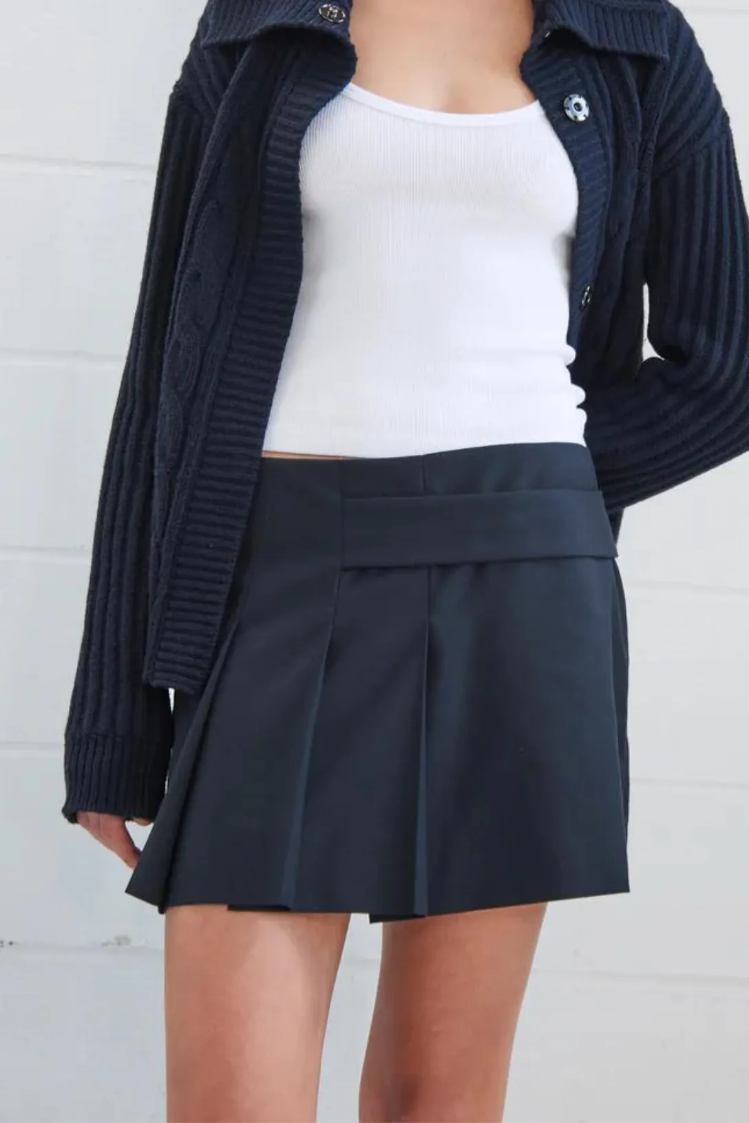 The Collegiate Skirt | Navy