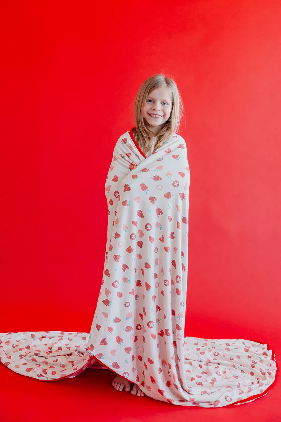 Three-Layer Jumbo Quilt - Strawberry