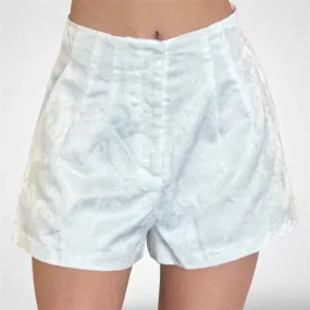 White Detail Casual Short